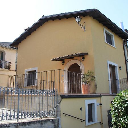 Il Pagliarello Di Villa San Giovanni San Demetrio ne' Vestini Eksteriør bilde